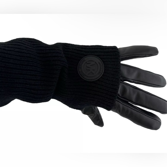 NWOT Michael Kors Leather Logo Gloves Large Mitten Black Fabric Retail $128 - Picture 3 of 6